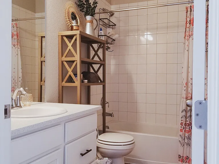 6833 Decatur St — Photo 13