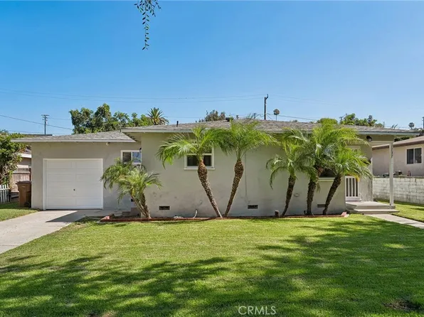 1737 W Jacaranda Pl, Fullerton, CA 92833
