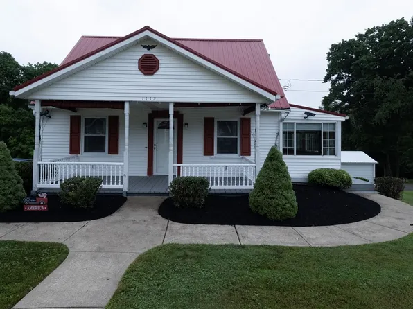 1112 S Hewitt Ave, Washington, PA 15301