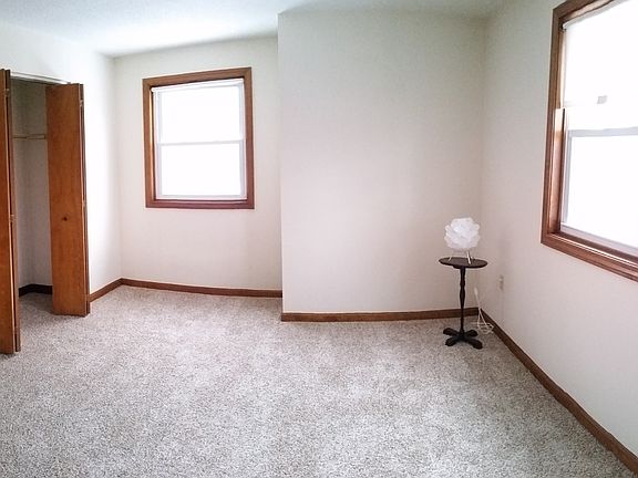 bedroom1
