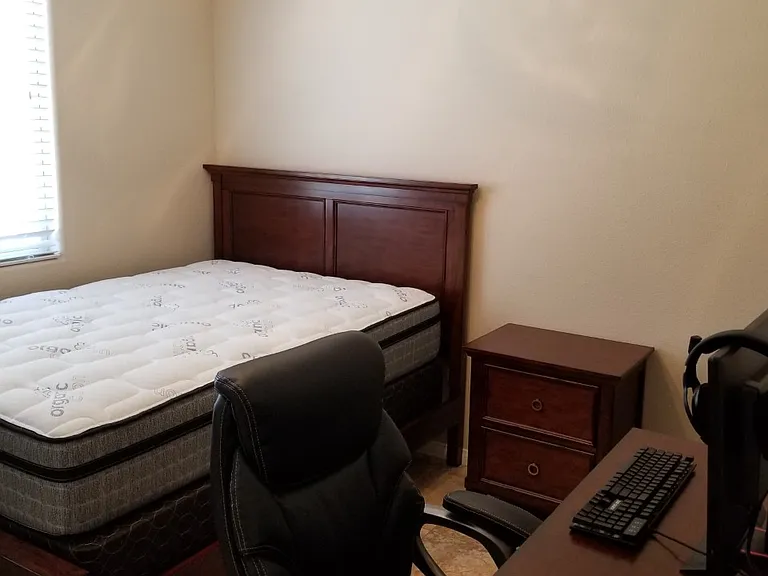 5017 Crimson Mare Rd — Photo 11