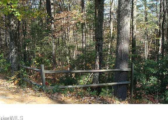 5th image of 160 Twin Creeks