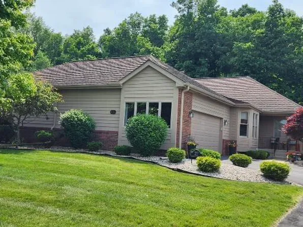 640 Richlyn Dr, Adrian, MI 49221