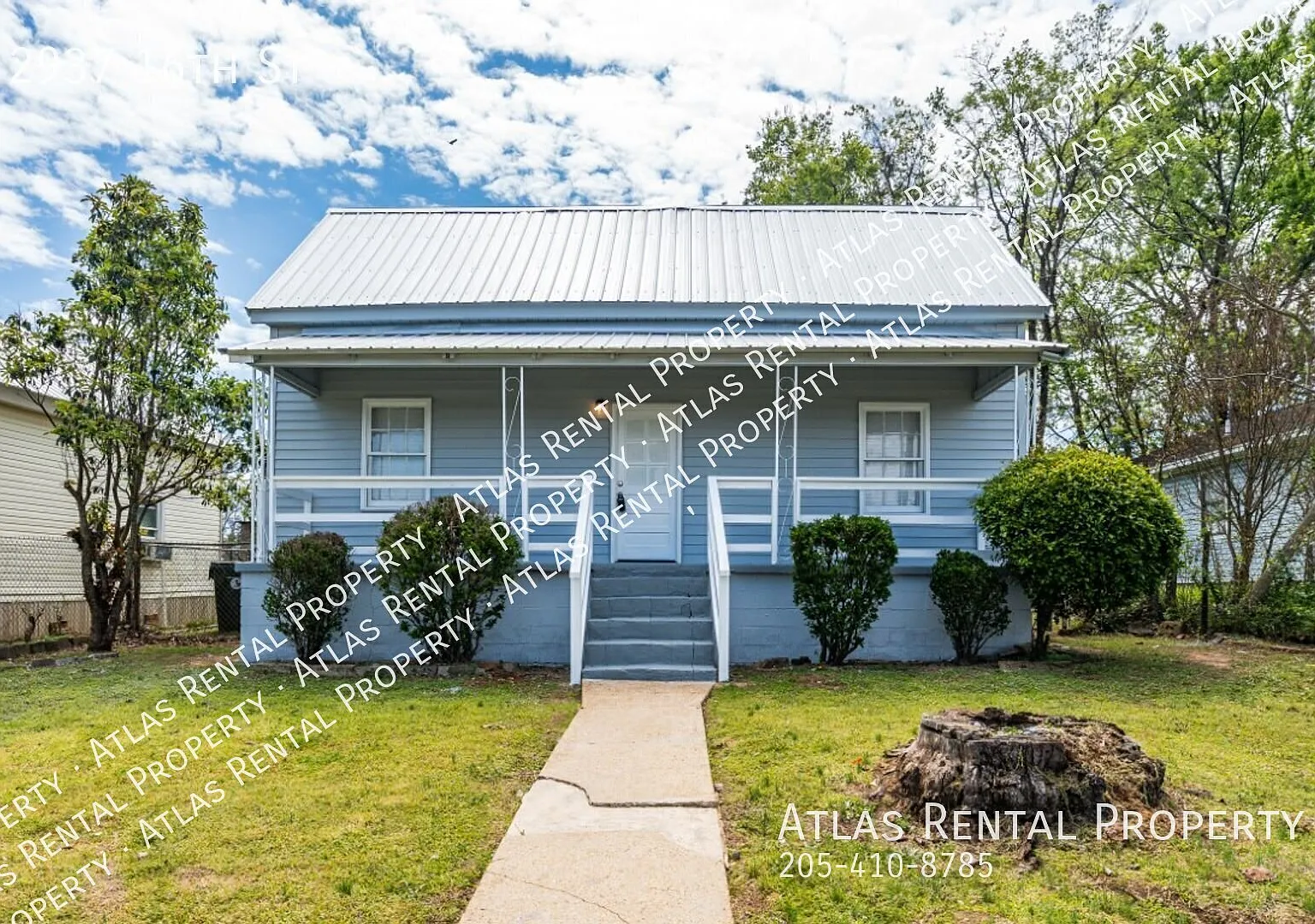 3 bed, 1.0 bath, 924 sqft, $1,045 — Photo 1