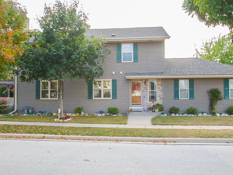 1st image of 2701 Sandra Ln