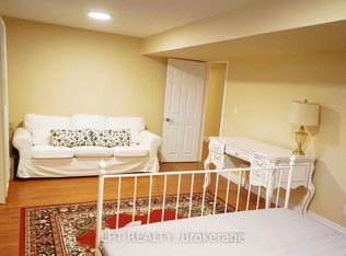 14 Hazelton Ave #Basement, Markham, ON L6C 3C5
