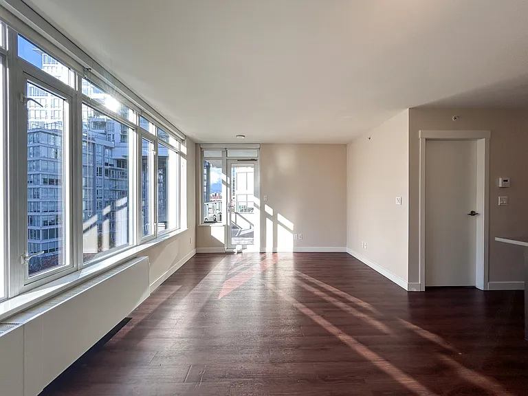 180 Switchmen St — Photo 53