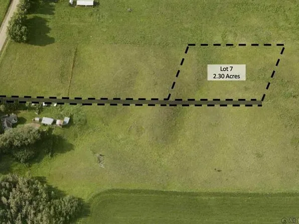 7 C&e Trl N #Of, Lacombe County, AB T0M 0J0