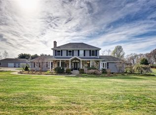 114 Windsorville Rd E, Broad Brook, CT 06016