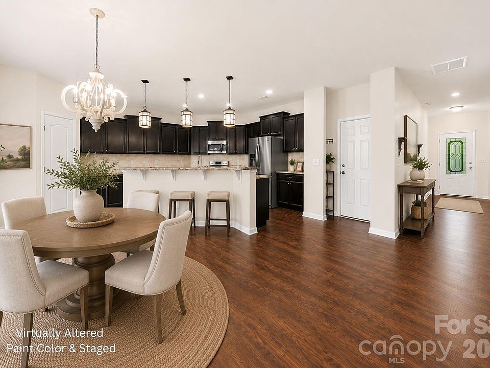 1st image of 2617 Kinmere Dr