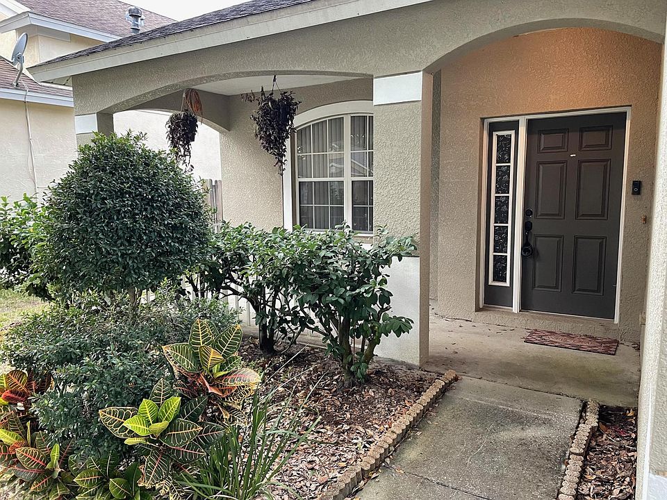 1st image of 15805 Stags Leap Dr