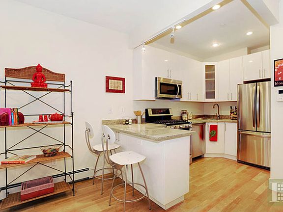 2nd image of 18 W 129th St APT 2B