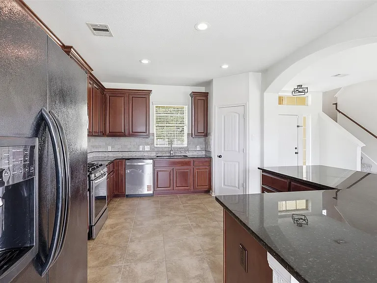 11307 Grand Creek Ln — Photo 12