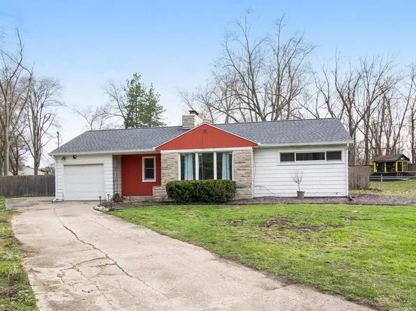 24731 County Road 16, Elkhart, IN 46516