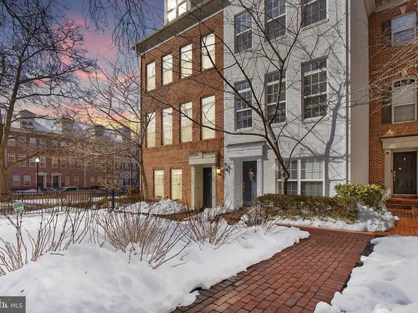 435 N George Mason Dr, Arlington, VA 22203