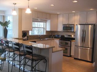 117 E Alachua Ln, Cocoa Beach, FL 32931