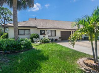 650 Casa Grande Dr, Melbourne, FL 32940