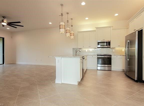 4th image of 12135 Lakewood Preserve Pl