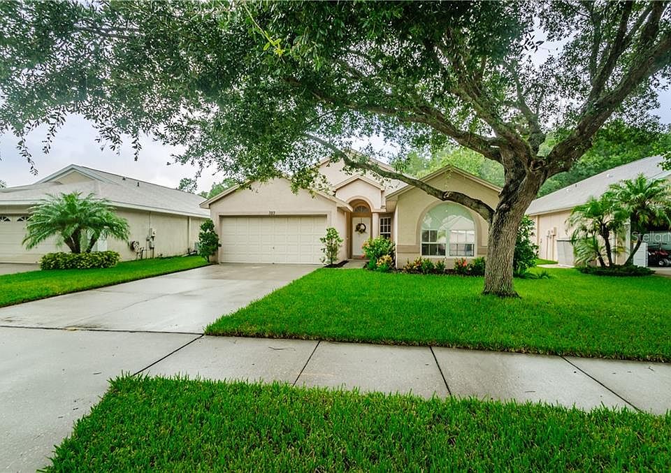 1st image of 323 Tavernier Dr