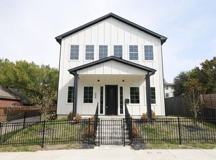 324 N Patton Ave, Dallas, TX 75203