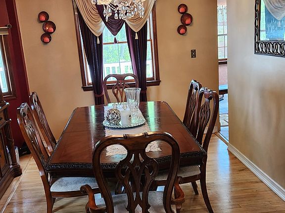 4th image of 5 Thorman Ln