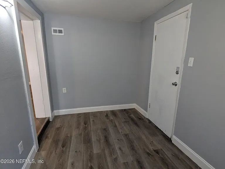 1834 Meharry Ave — Photo 12