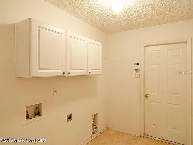778 Hamm St NW — Photo 13