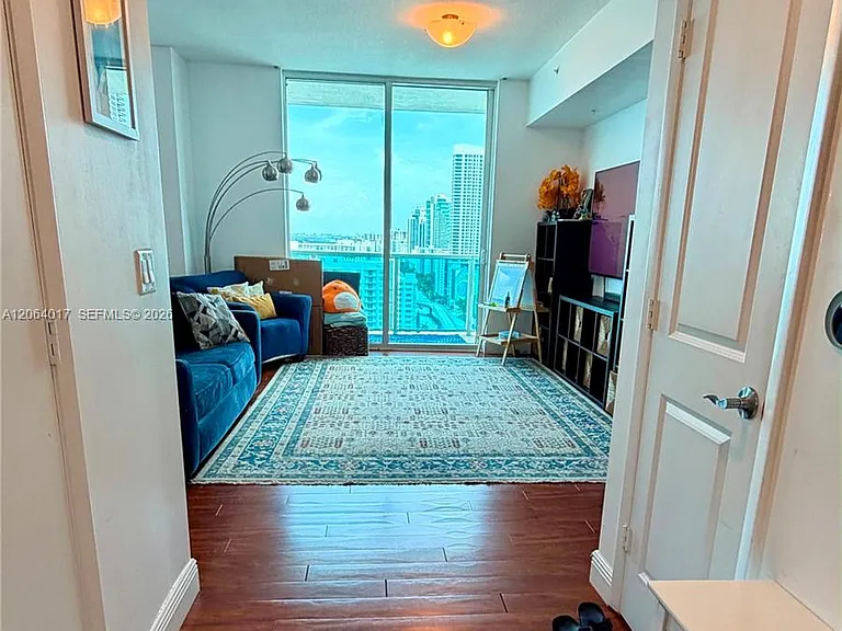 1945 S Ocean Dr #2212 — Photo 2