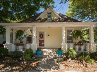 305 W Walnut St, Nicholasville, KY 40356