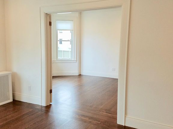 4th image of 2901 Buchanan St APT 5
