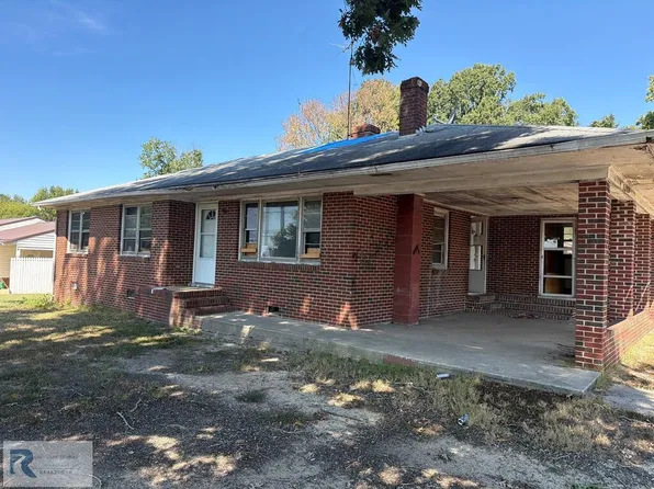 2226 Mountain Rd, Halifax, VA 24558