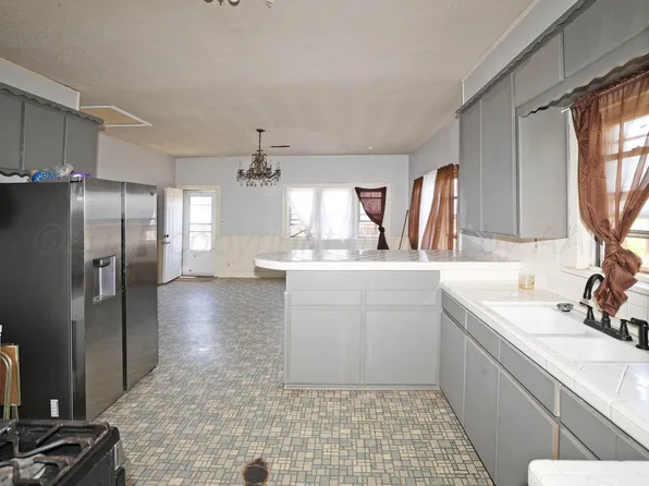 2001 NW 13th Ave, Amarillo, TX 79107