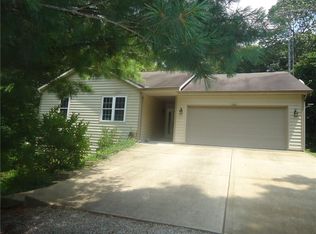 13663 Bellsville Pike, Columbus, IN 47201