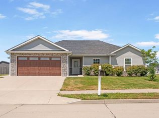 5732 Geyser Blvd, Columbia, MO 65202
