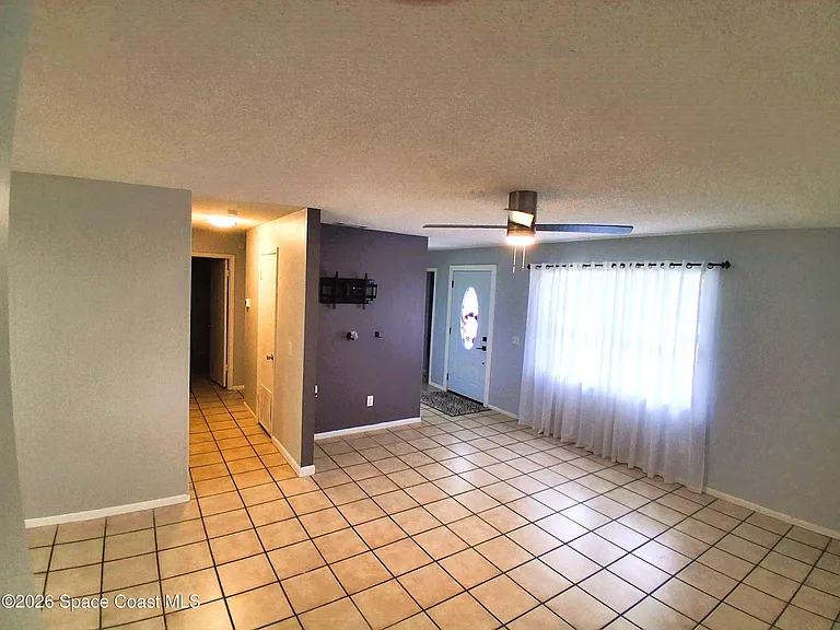 500 Sylvia Rd — Photo 15