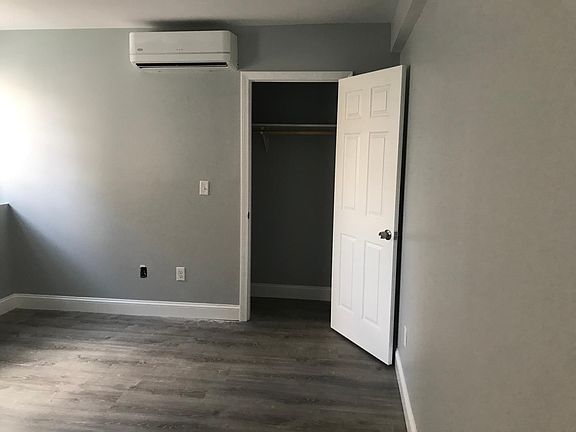 5th image of 100 Mawney St #1