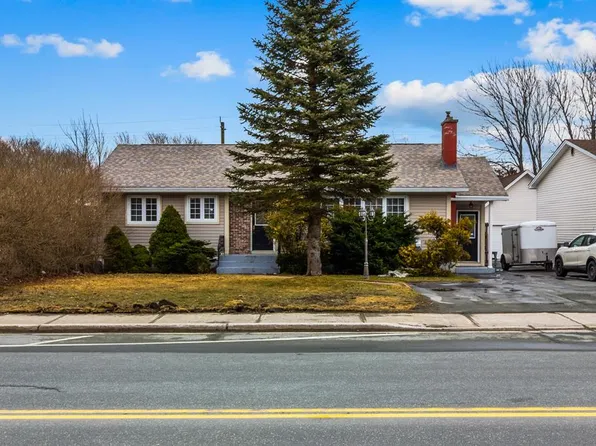 133 Smallwood Drive, Mount Pearl, NL A1N1B5