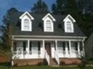 608 Pearl Knoll Cir, Durham, NC 27703