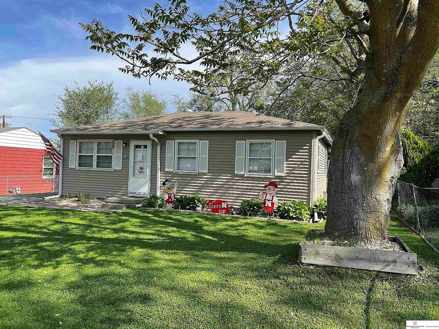 3 bed, 840 sqft, $1,750 — Photo 1
