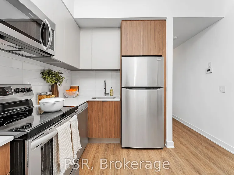 37 Danforth Rd #125 — Photo 5