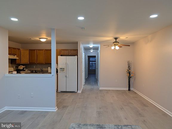 4th image of 9228 Blue Grass Rd Unit 30