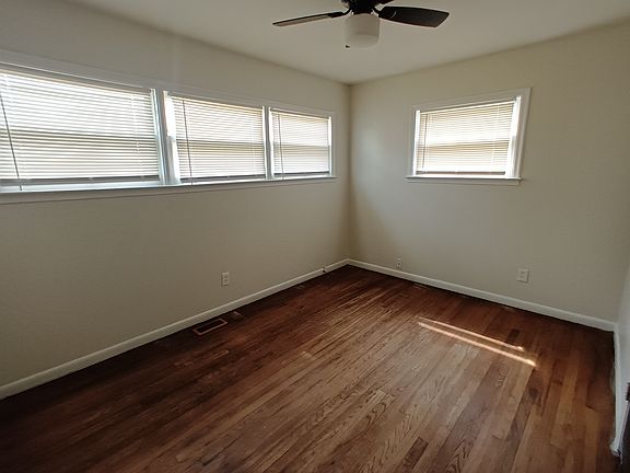 5th image of 1537-1 E Pearl Ave