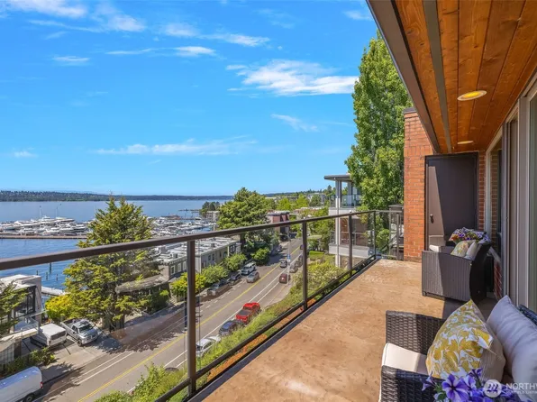 311 2nd St. S #302, Kirkland, WA 98033