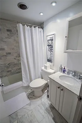 Rented by Global Realty Opportunities | media 81