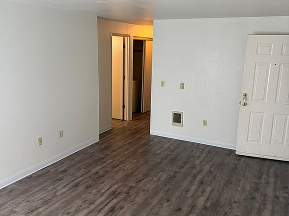 2nd image of 8950 SE 79th Pl #8942