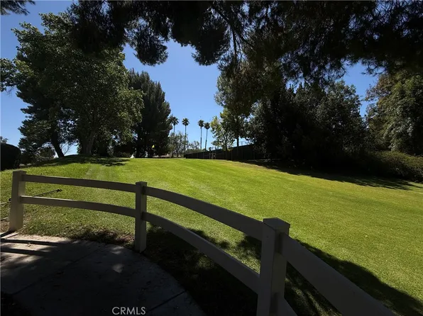 19946 Avenue Of The Oaks, Santa Clarita, CA 91321