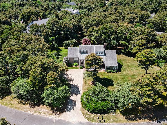 4th image of 11 Sesapana Rd