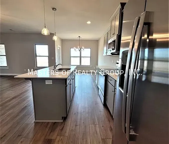 201 John Harold Dr — Photo 4