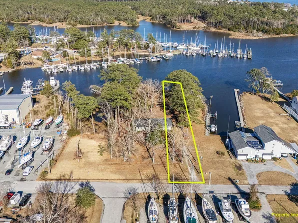 1210 Neuse Dr Lot 73, Oriental, NC 28571