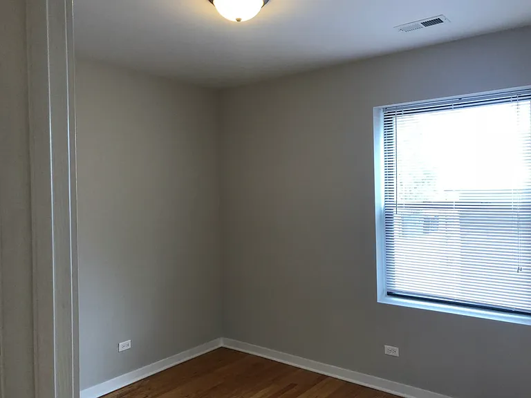 2440 W North Shore Ave #2 — Photo 7
